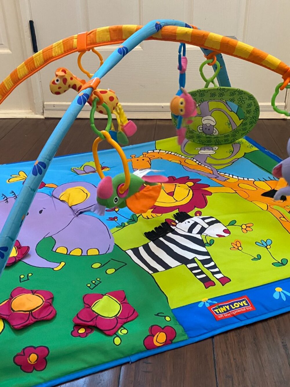 Baby Play Gym Tummy Time Activity Floor Play Mat with Hanging Toys Safari Theme - Picture 3 of 5